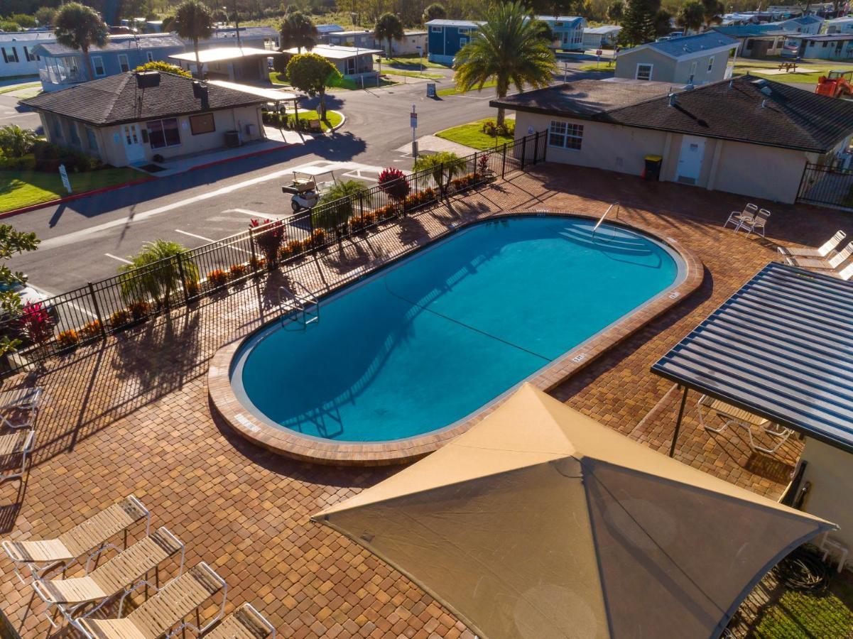 Central Park Rv Resort Haines City Exteriör bild